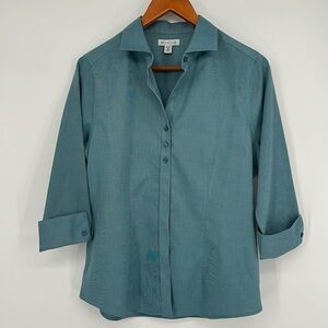 Red House Button Front 3/4 Sleeve‎ Nailhead Non-Iron Shirt Women's Size Medium